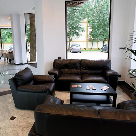Ambiance Hotel Бухарест Екстер'єр фото