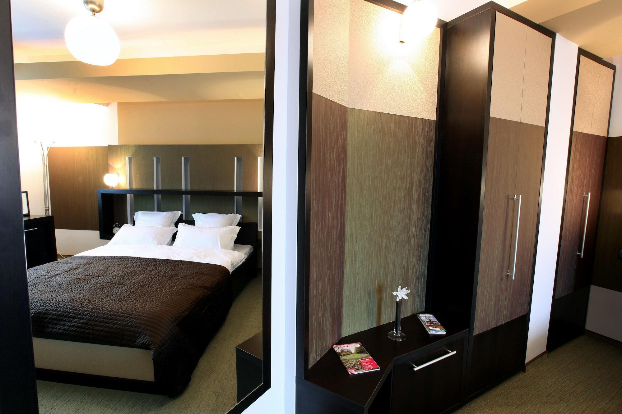 Ambiance Hotel Бухарест Екстер'єр фото